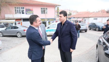 Sivrihisar Belediye Başkanı Dökmeci ve DP Genel Başkanı Uysal Buluştu