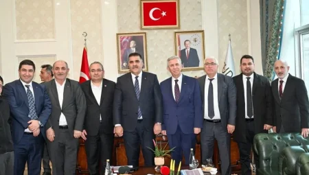 Ankara Belediye Başkanları Deprem Bölgesini Ziyaret Etti