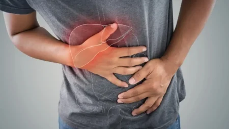 Pankreas kanseri diyabetle karıştırıldı, hayatını kaybetti | Karın ağrısı, şişkinlik gibi belirtiler kanserin habercisi olabilir