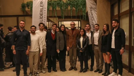Erdal Beşikcioğlu Bilkent Üniversitesi’nde Öğrencilerle Buluştu