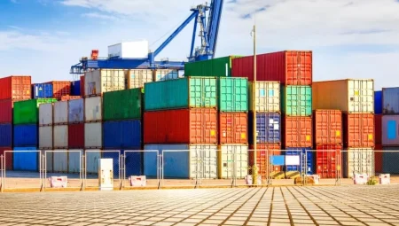 Ocak Ayında Dış Ticaret Açığı Yüzde 21,9 Arttı: İhracat ve İthalatta Son Durum