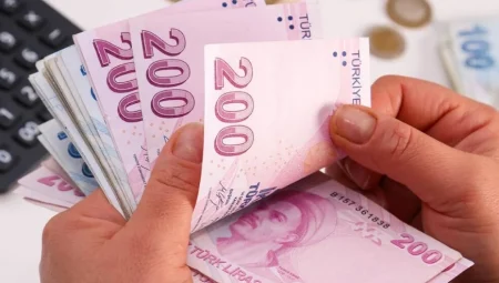 Emekliye 20 Bin TL’ye Varan Banka Promosyonu! Hangi Banka Ne Kadar Ödüyor?