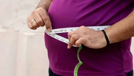 2050’de dünya nüfusunun yarısı obez olabilir: Uzmanlar uyardı