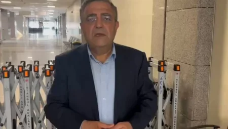 CHP’li Sezgin Tanrıkulu: ‘Ekrem İmamoğlu ve arkadaşları sahte belgelerle hapse atıldı, Türkiye’de yargı yok’