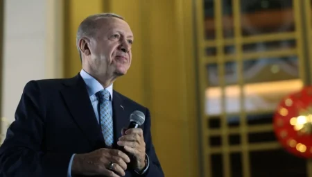 Erdoğan’dan Boykot Çıkışı: ‘2 Nisan’da Alışveriş Hareketliydi, Bekledikleri Olmadı’