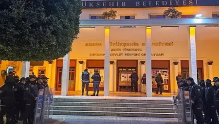 CHP’li Adana Büyükşehir Belediyesi’nin borç için tapulara el koyduğu iddiası: Ev sahipleri yıkım tehdidiyle karşı karşıya