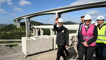 Abdulkadir URALOĞLU: ‘Slovenya’daki Divača – Koper Demiryolu Projesinde Büyük İlerleme’
