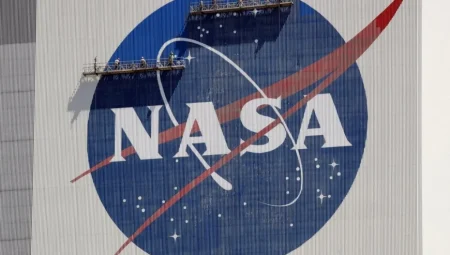 Trump’ın bütçe kesintileri NASA’nın dev teleskop projesini iptal ettirebilir